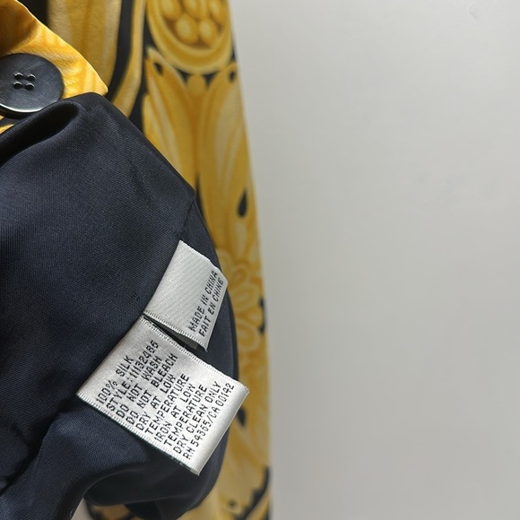 Peter Nygard Bomber Jacket Coat Baroque Print Satin Pure Silk Black Gold Size 10 - Picture 8 of 10